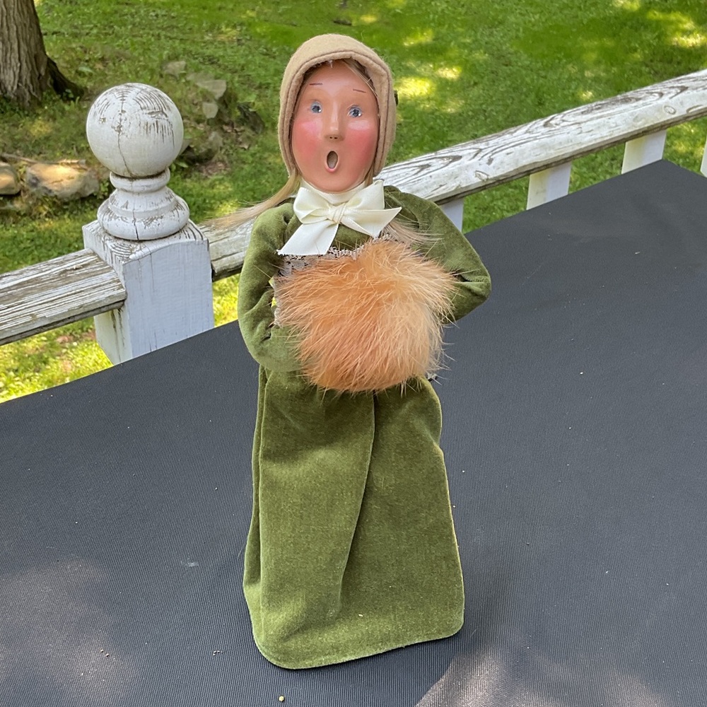 Vintage Byers Choice “ The Carolers” 1997 Doll with Fur Accent